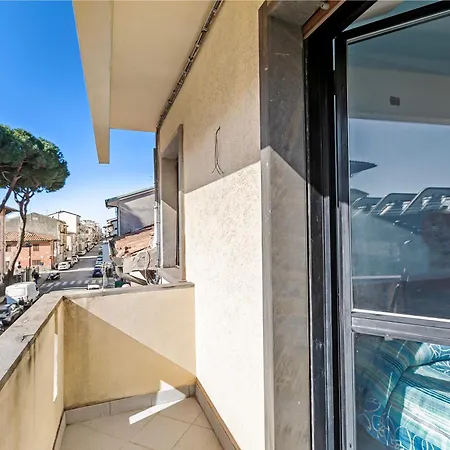 Mako - 800m From The - Happy Apartman Viareggio